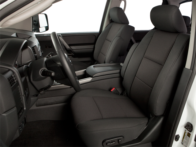 2010 Nissan Titan LE