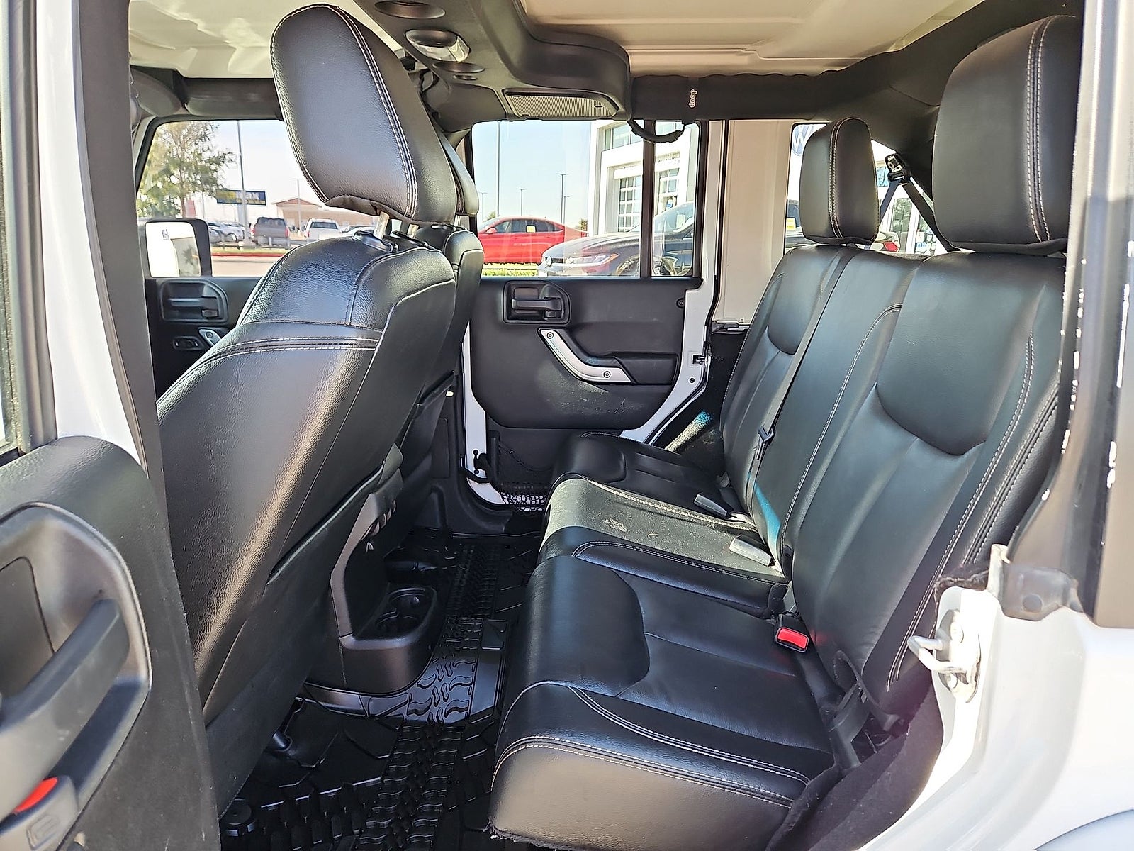 2017 Jeep Wrangler Unlimited Sahara 4x4