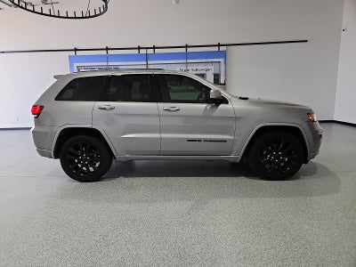 2019 Jeep Grand Cherokee Altitude 4x2