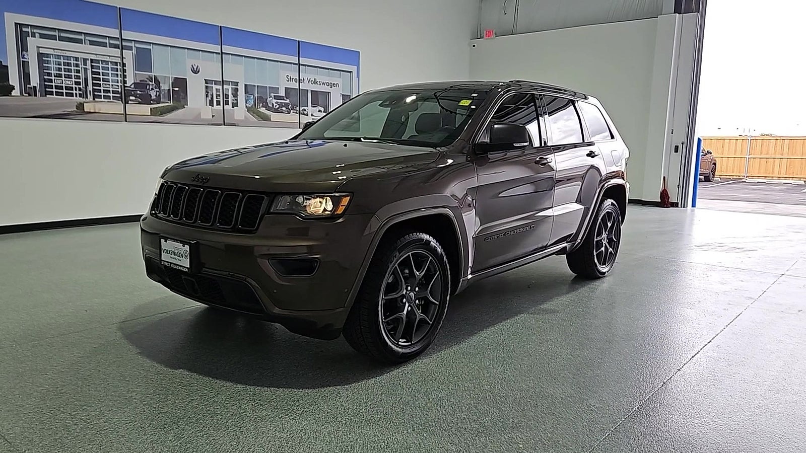2021 Jeep Grand Cherokee 80th Anniversary 4x4