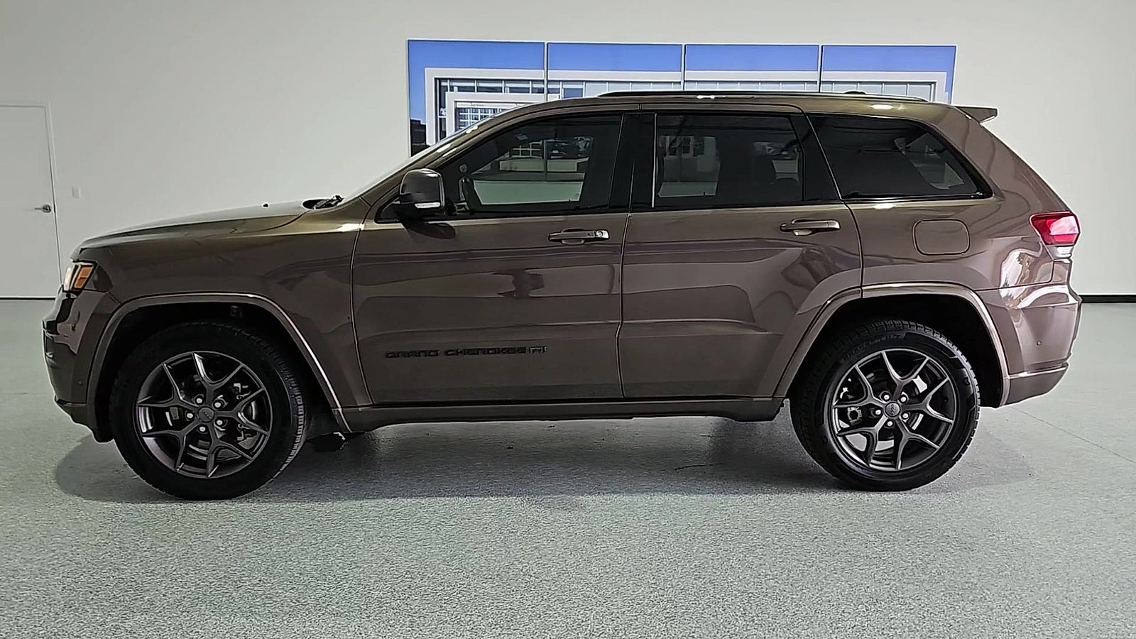 2021 Jeep Grand Cherokee 80th Anniversary 4x4