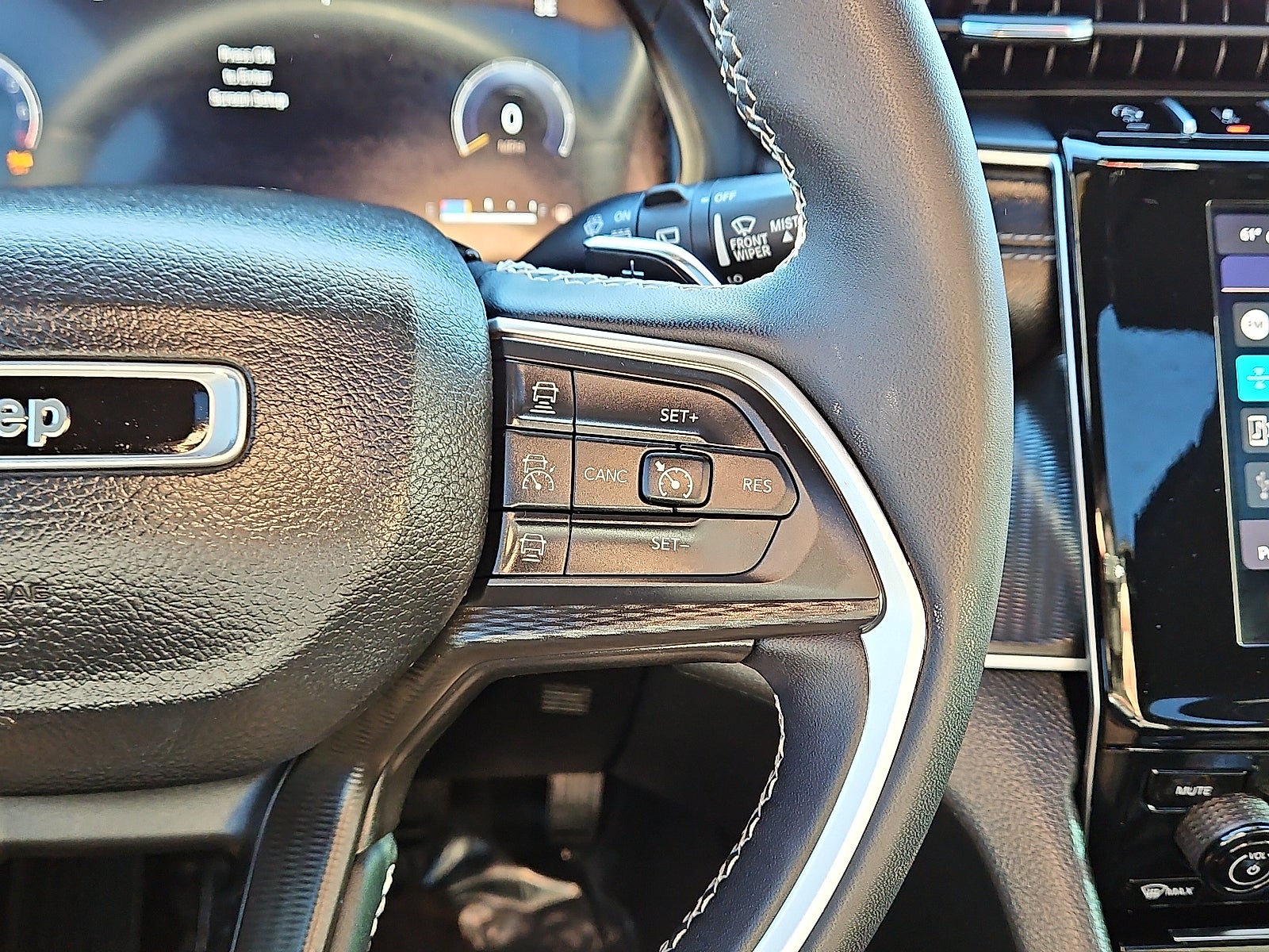 2024 Jeep Grand Cherokee Altitude X