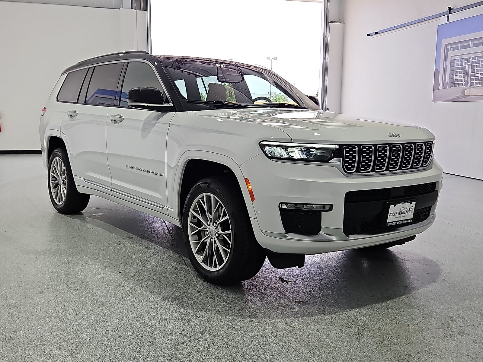 2025 Jeep Grand Cherokee L Summit 4x4