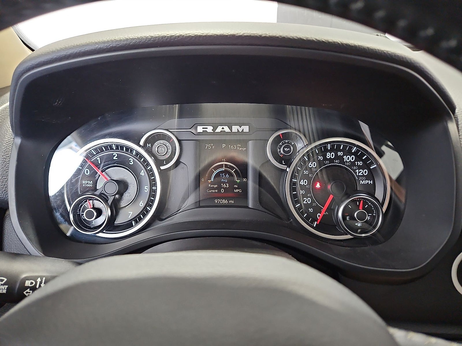 2020 RAM 1500 Lone Star Crew Cab 4x4 5'7" Box
