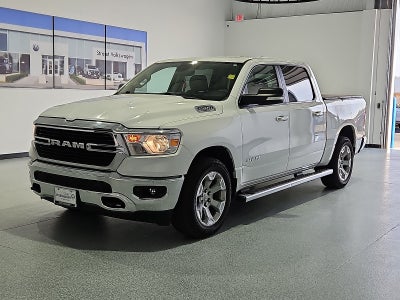 2020 RAM 1500 Lone Star Crew Cab 4x4 5'7" Box