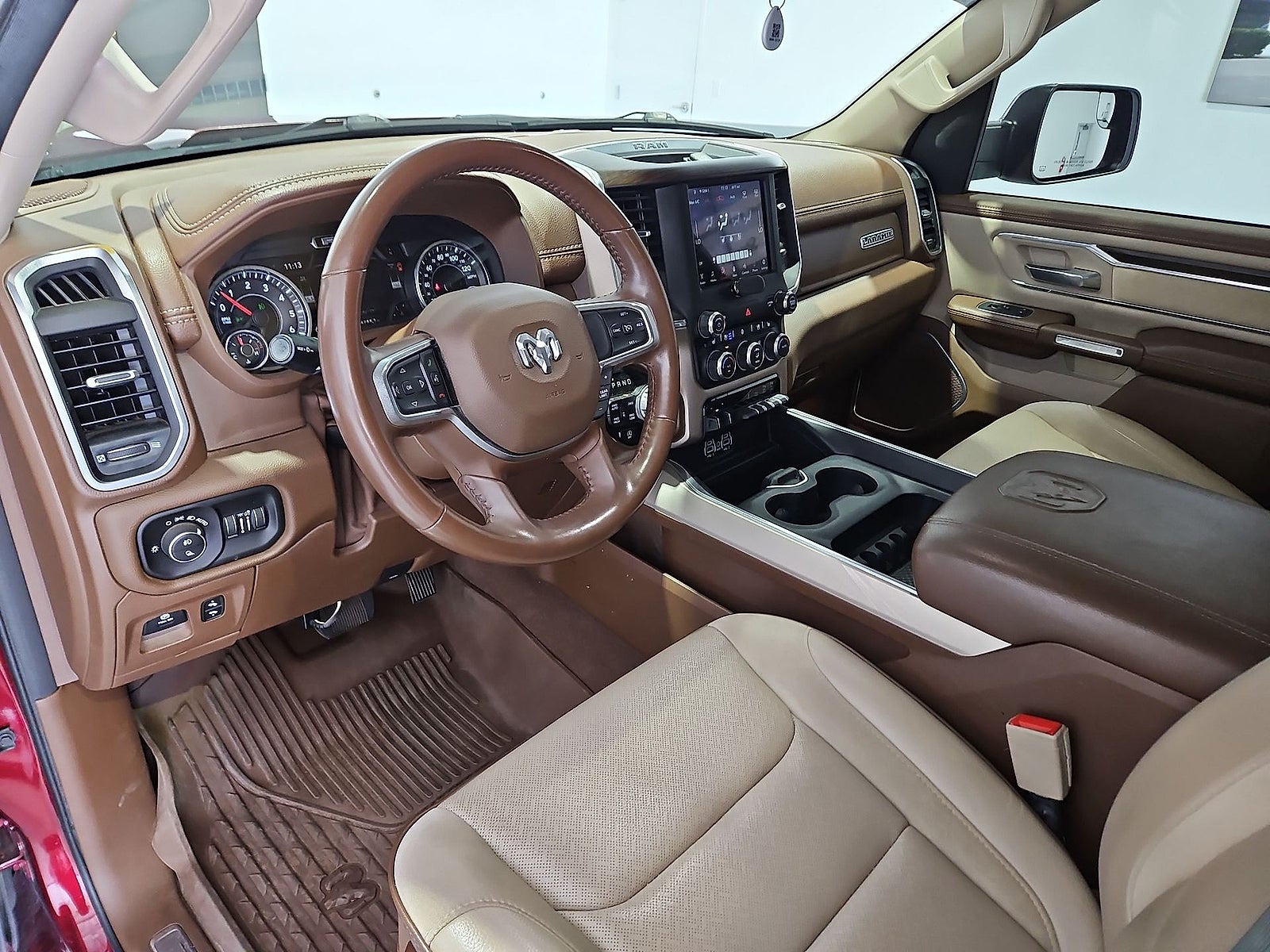 2021 RAM 1500 Laramie Crew Cab 4x4 5'7" Box