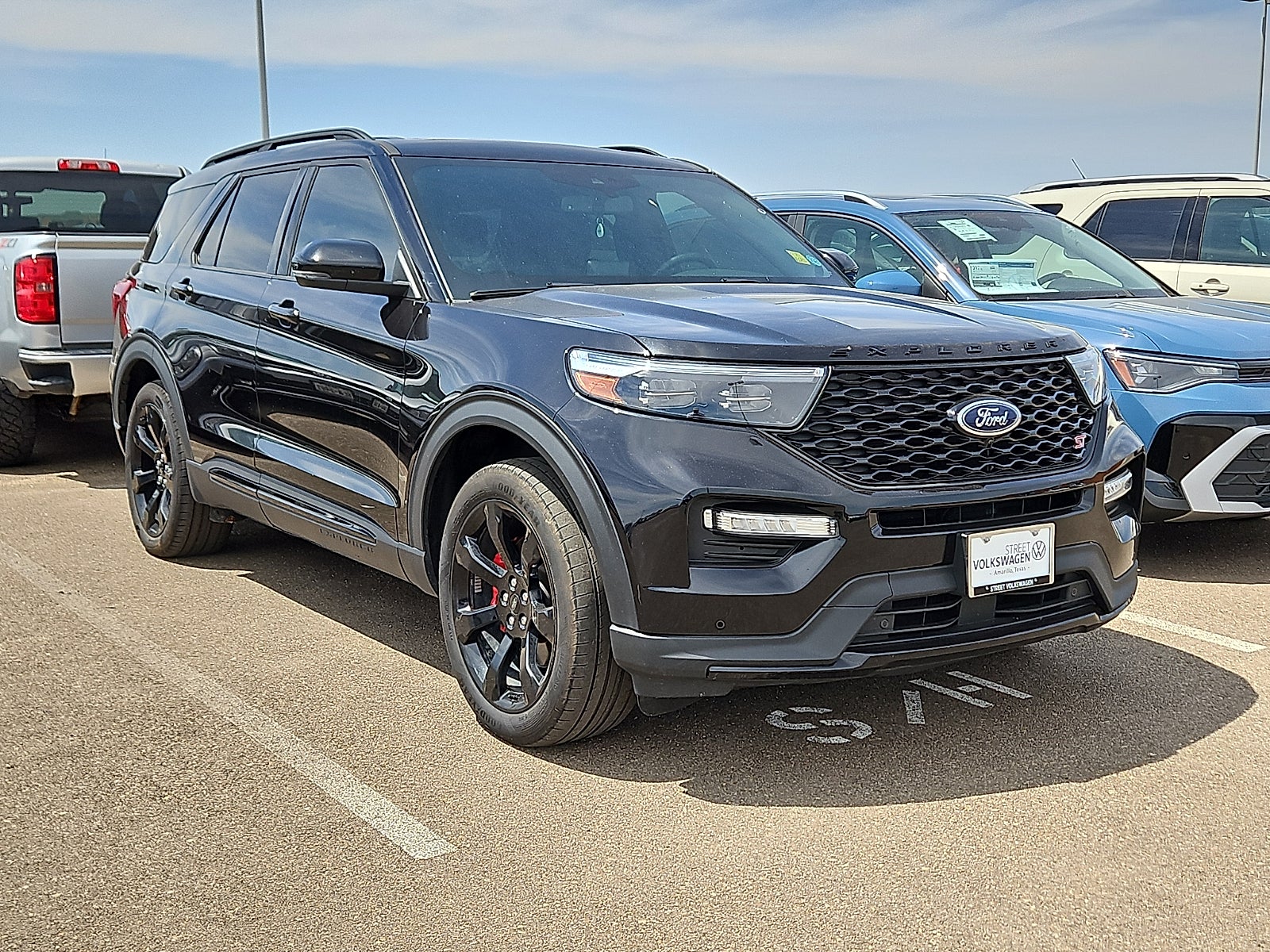 2023 Ford Explorer ST