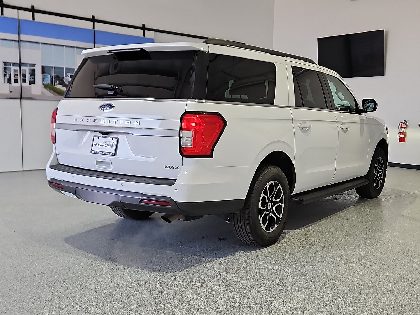 2024 Ford Expedition XLT MAX