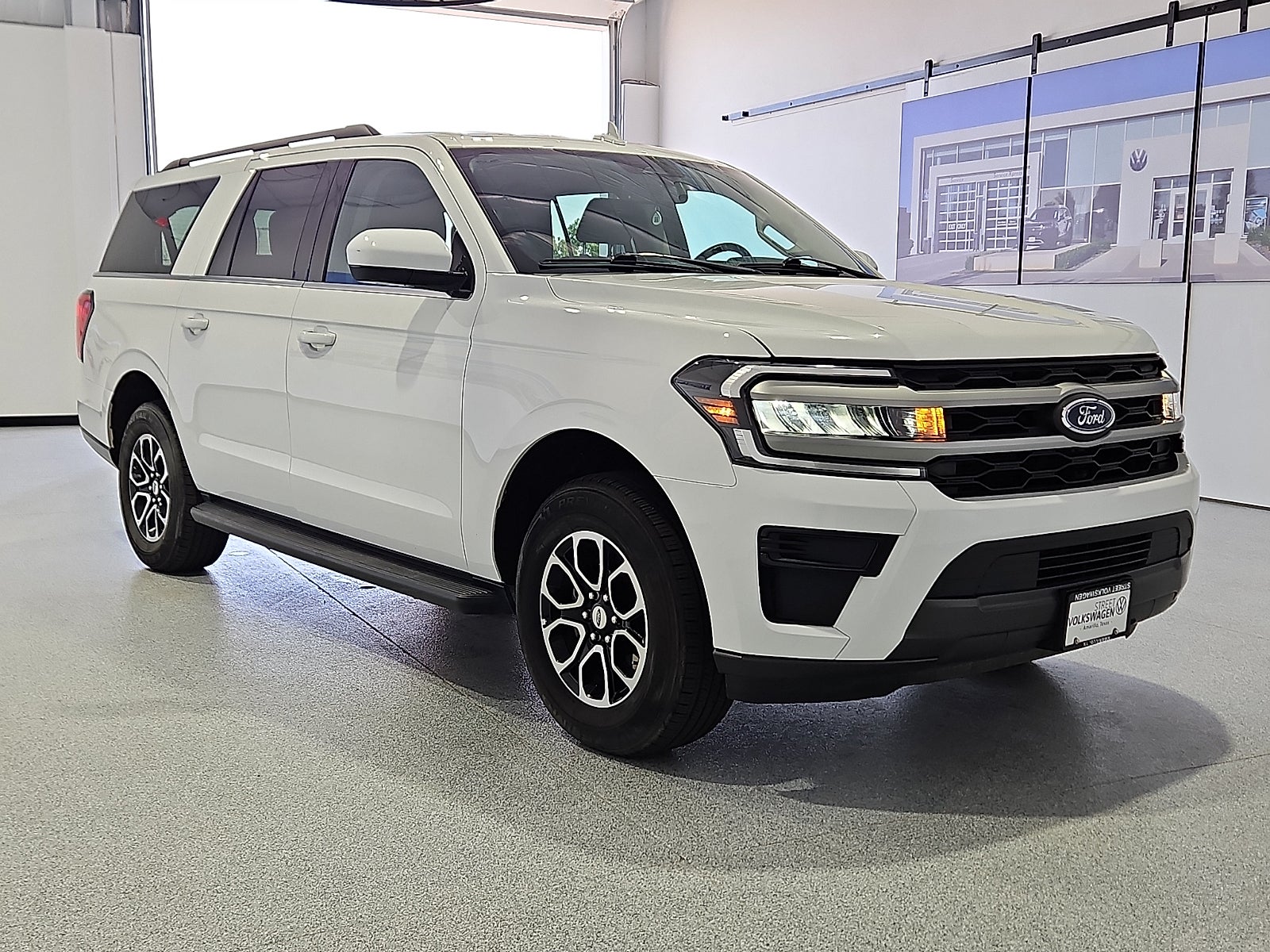 2024 Ford Expedition XLT MAX