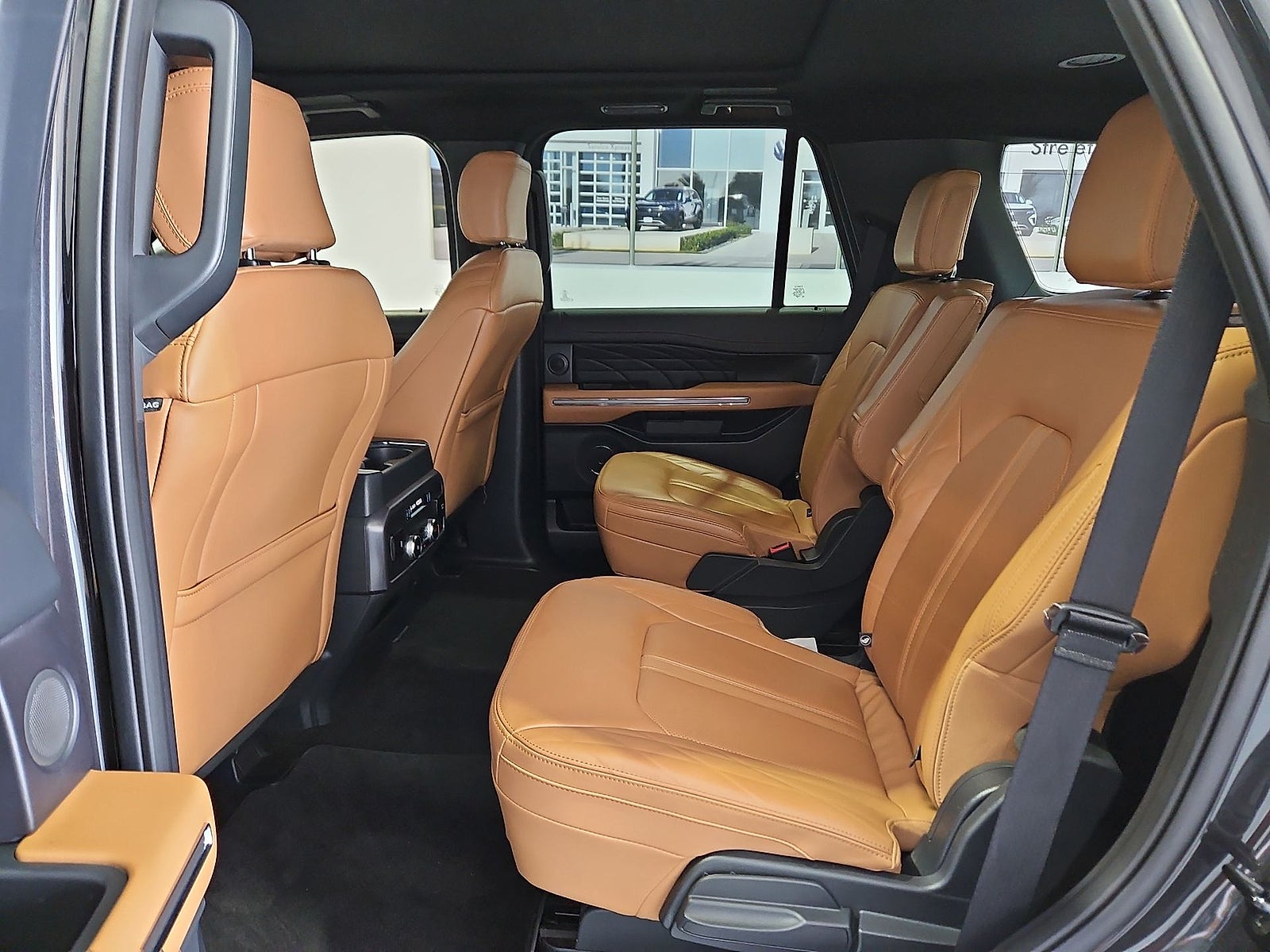 2023 Ford Expedition Platinum