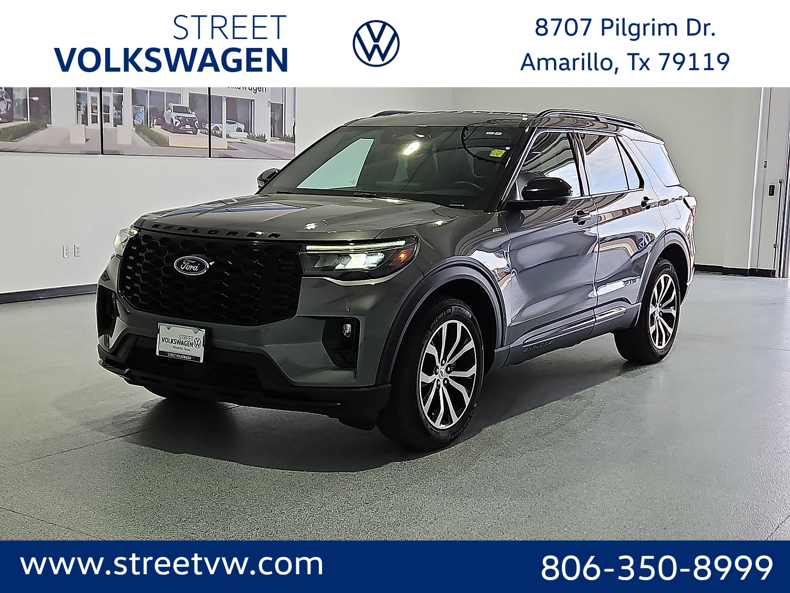 2025 Ford Explorer ST-Line