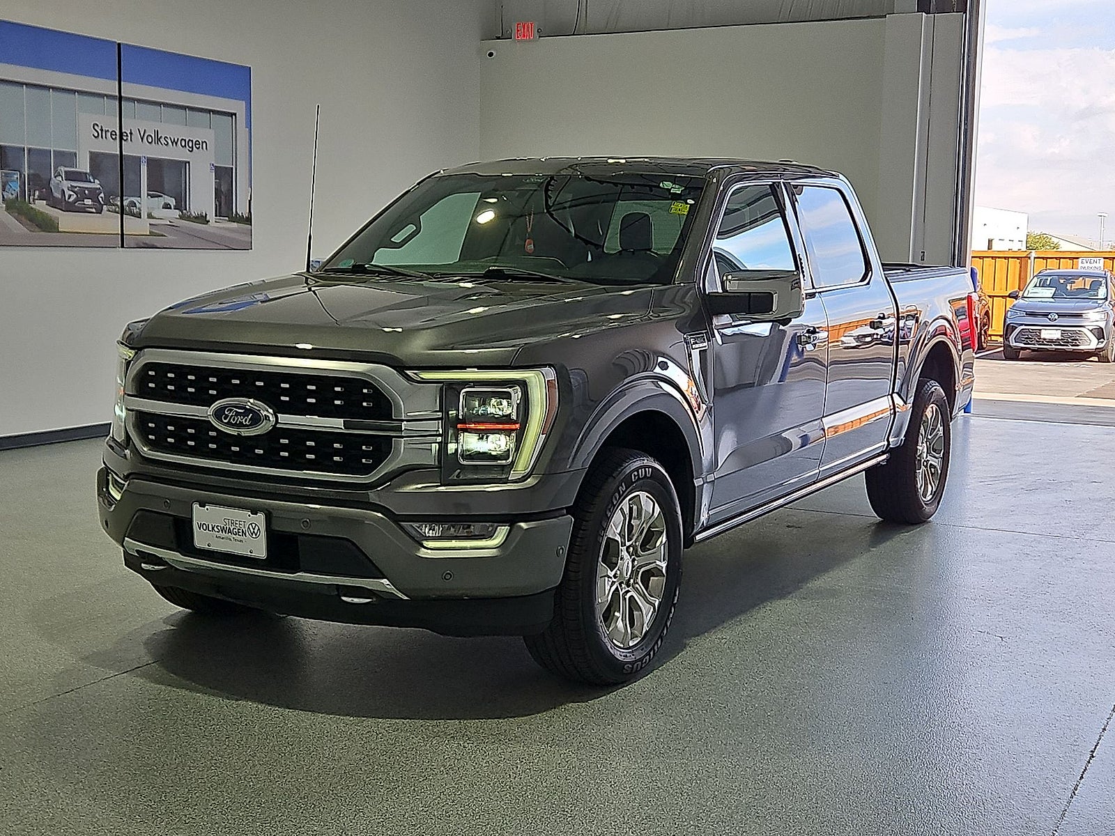 2022 Ford F-150 Platinum