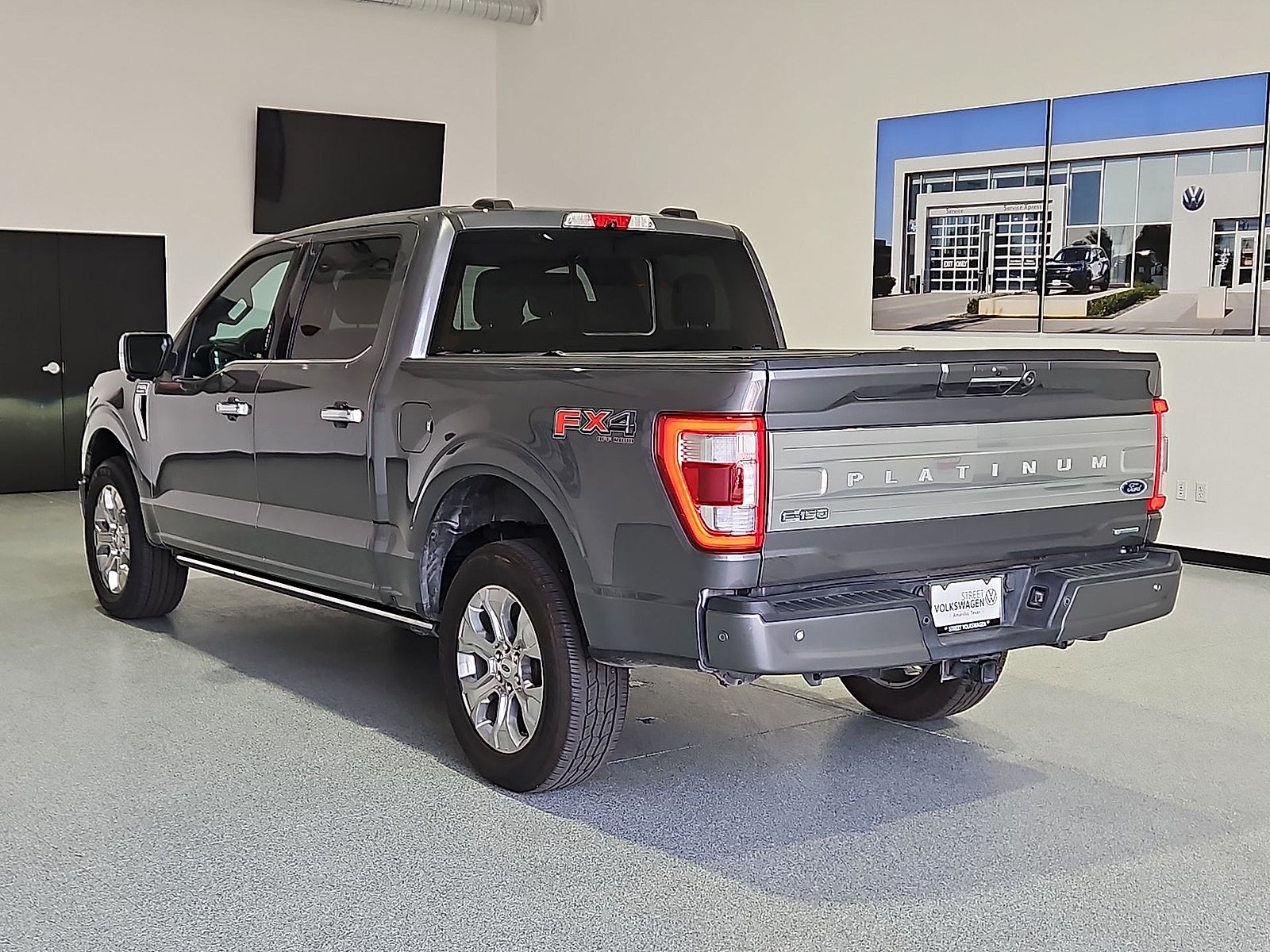 2022 Ford F-150 Platinum