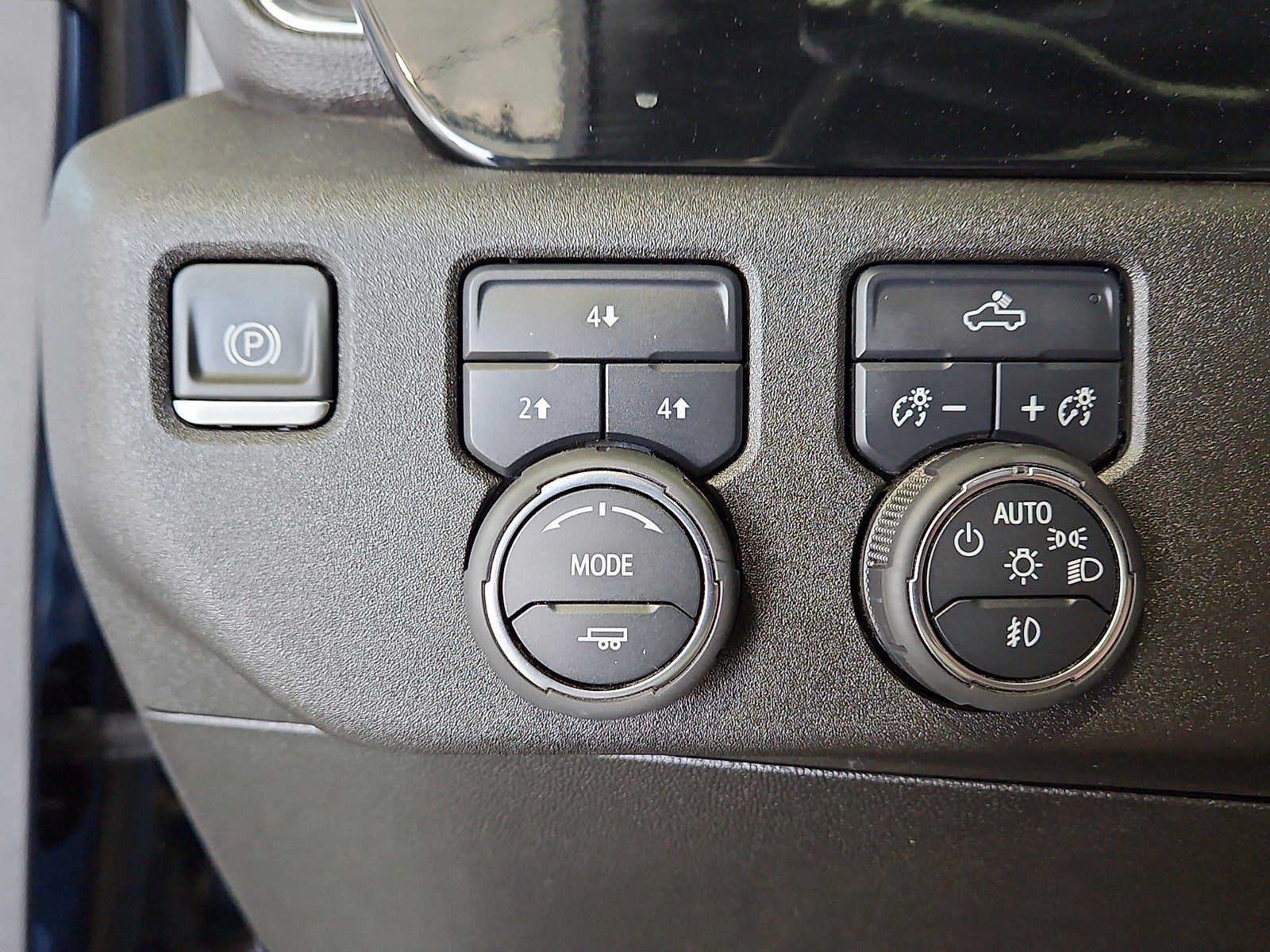 2025 Chevrolet Silverado 2500HD 4WD Crew Cab Standard Bed LT