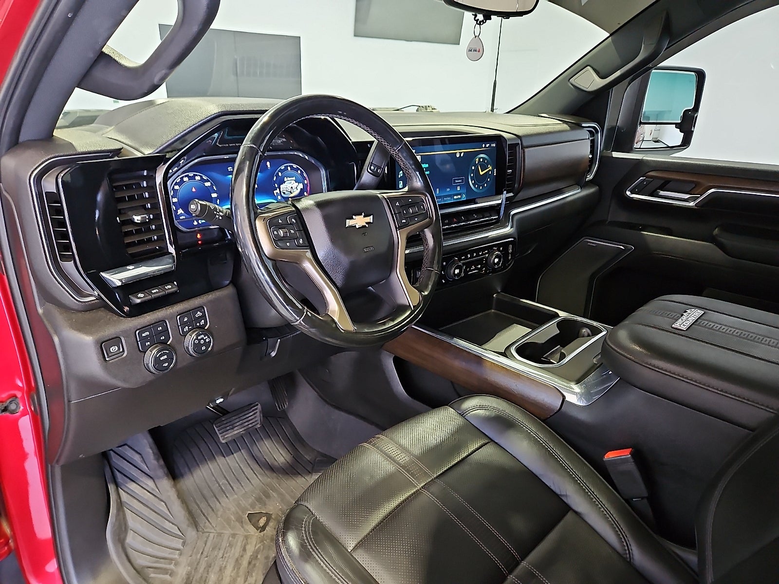 2024 Chevrolet Silverado 3500HD 4WD Crew Cab Standard Bed High Country