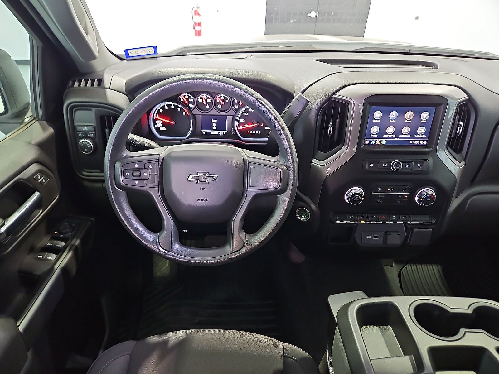 2022 Chevrolet Silverado 1500 2WD Crew Cab Short Bed Custom