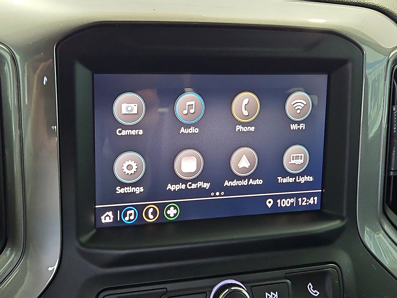 2022 Chevrolet Silverado 1500 2WD Crew Cab Short Bed Custom