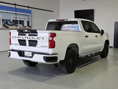 2022 Chevrolet Silverado 1500 2WD Crew Cab Short Bed Custom