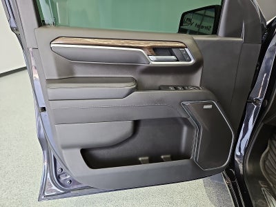 2022 Chevrolet Silverado 1500 4WD Crew Cab Short Bed RST