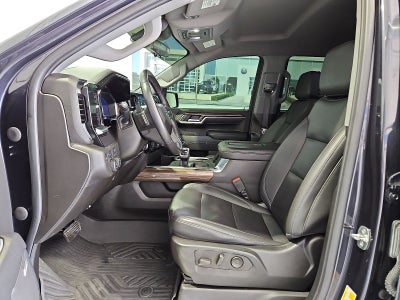 2022 Chevrolet Silverado 1500 4WD Crew Cab Short Bed RST