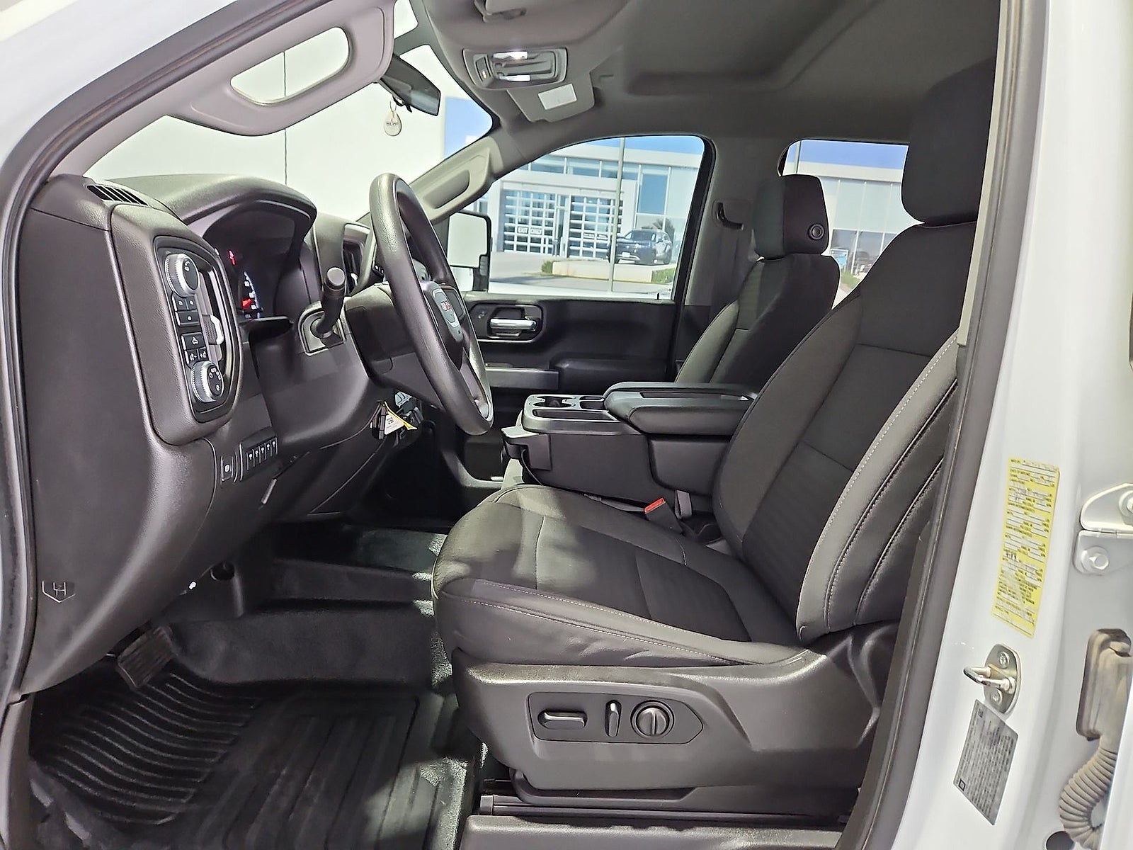2021 GMC Sierra 3500HD Chassis 4WD Crew Cab 177 WB, 60" CA"