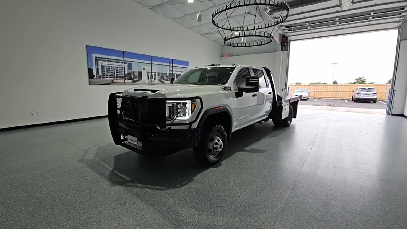 2021 GMC Sierra 3500HD Chassis 4WD Crew Cab 177 WB, 60" CA"