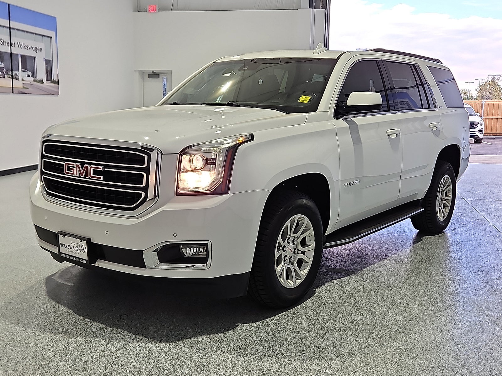 2019 GMC Yukon SLT