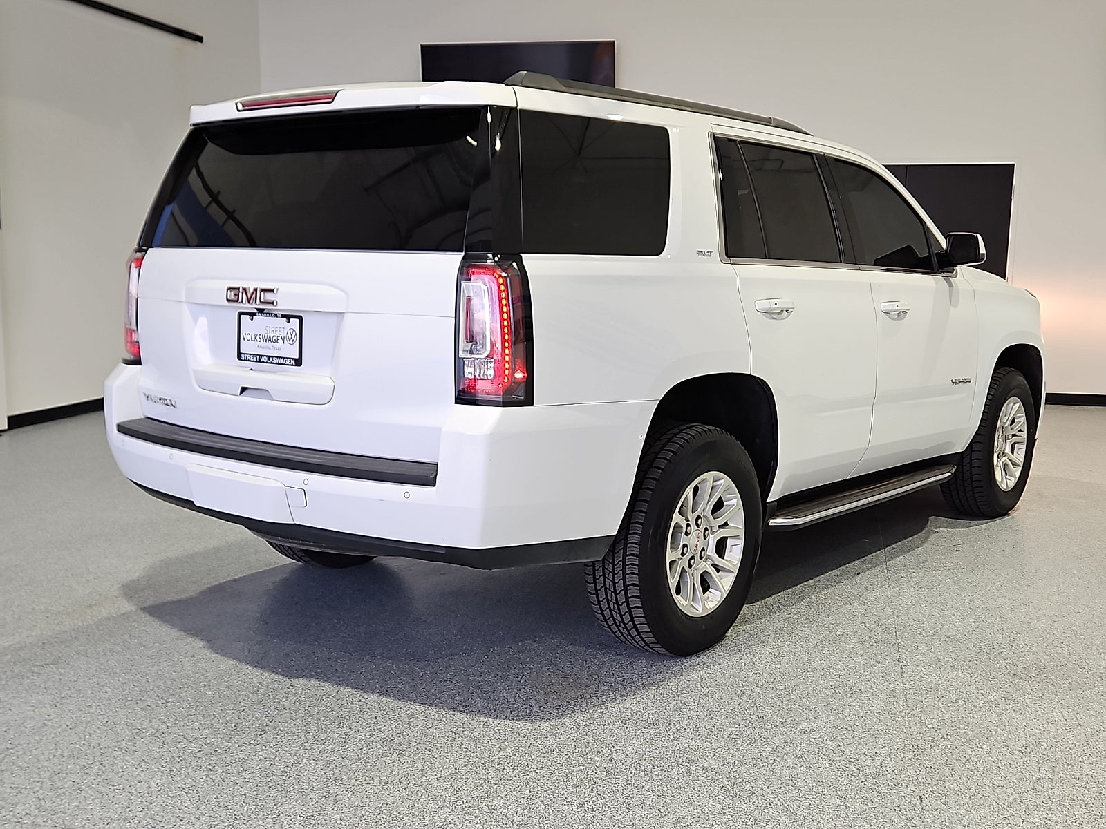2019 GMC Yukon SLT