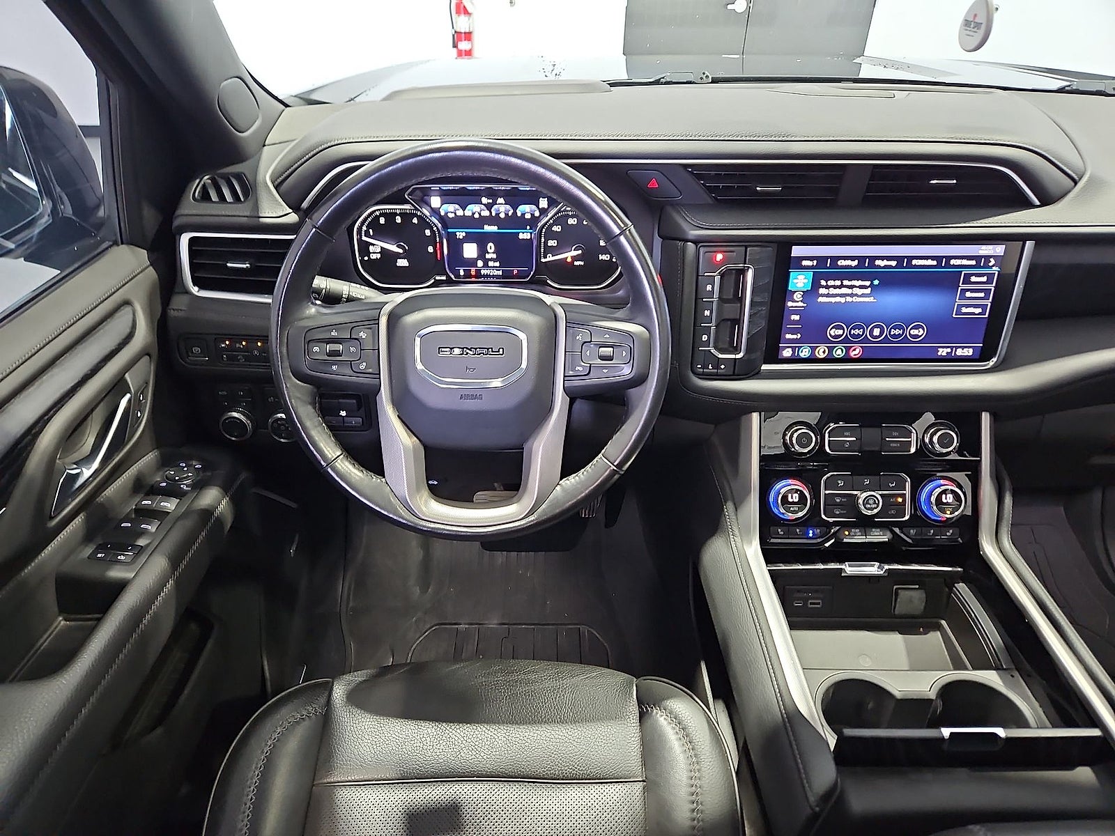 2021 GMC Yukon 4WD Denali