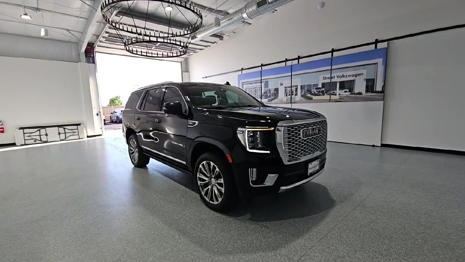 2021 GMC Yukon 4WD Denali