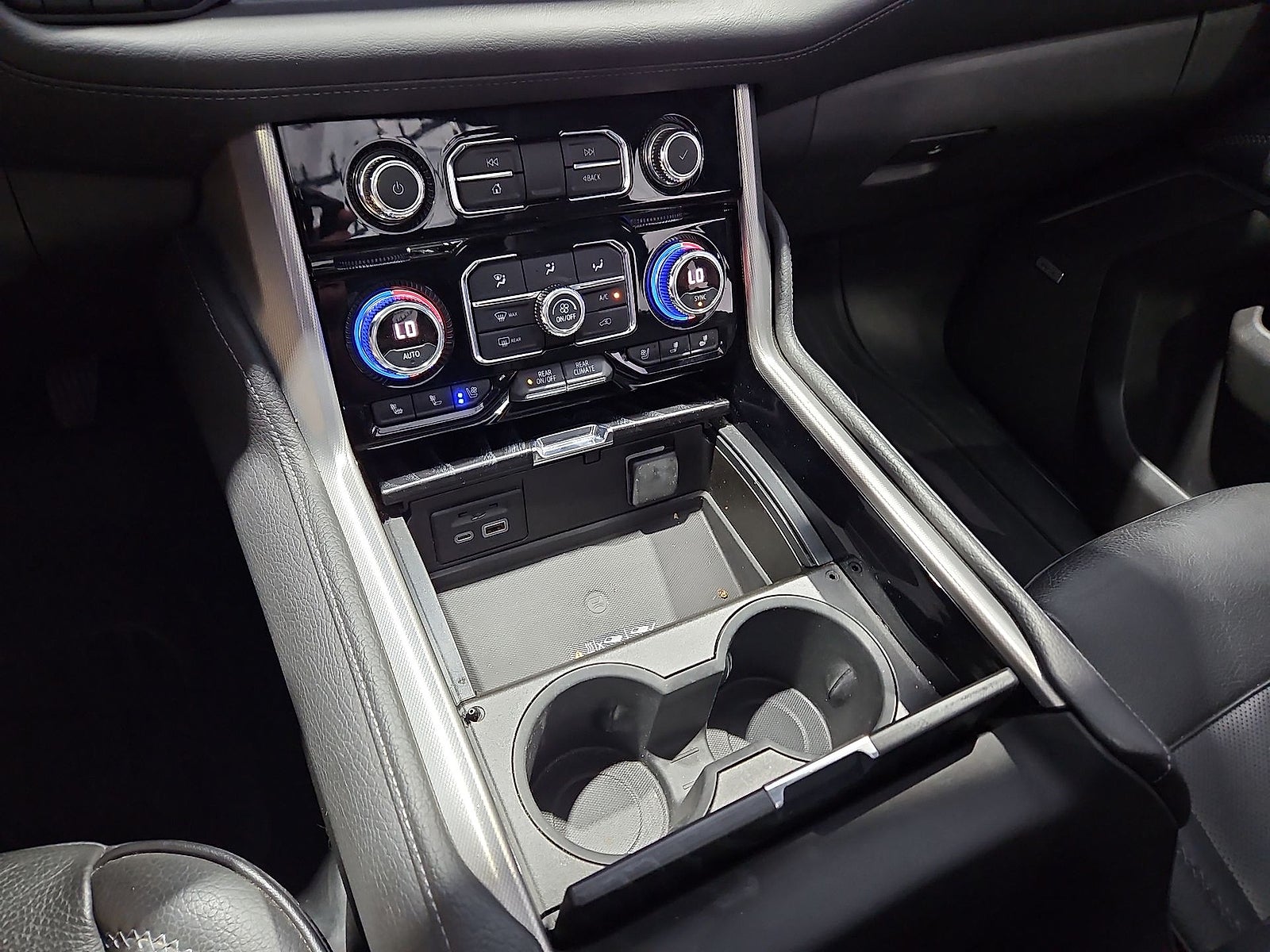 2021 GMC Yukon 4WD Denali