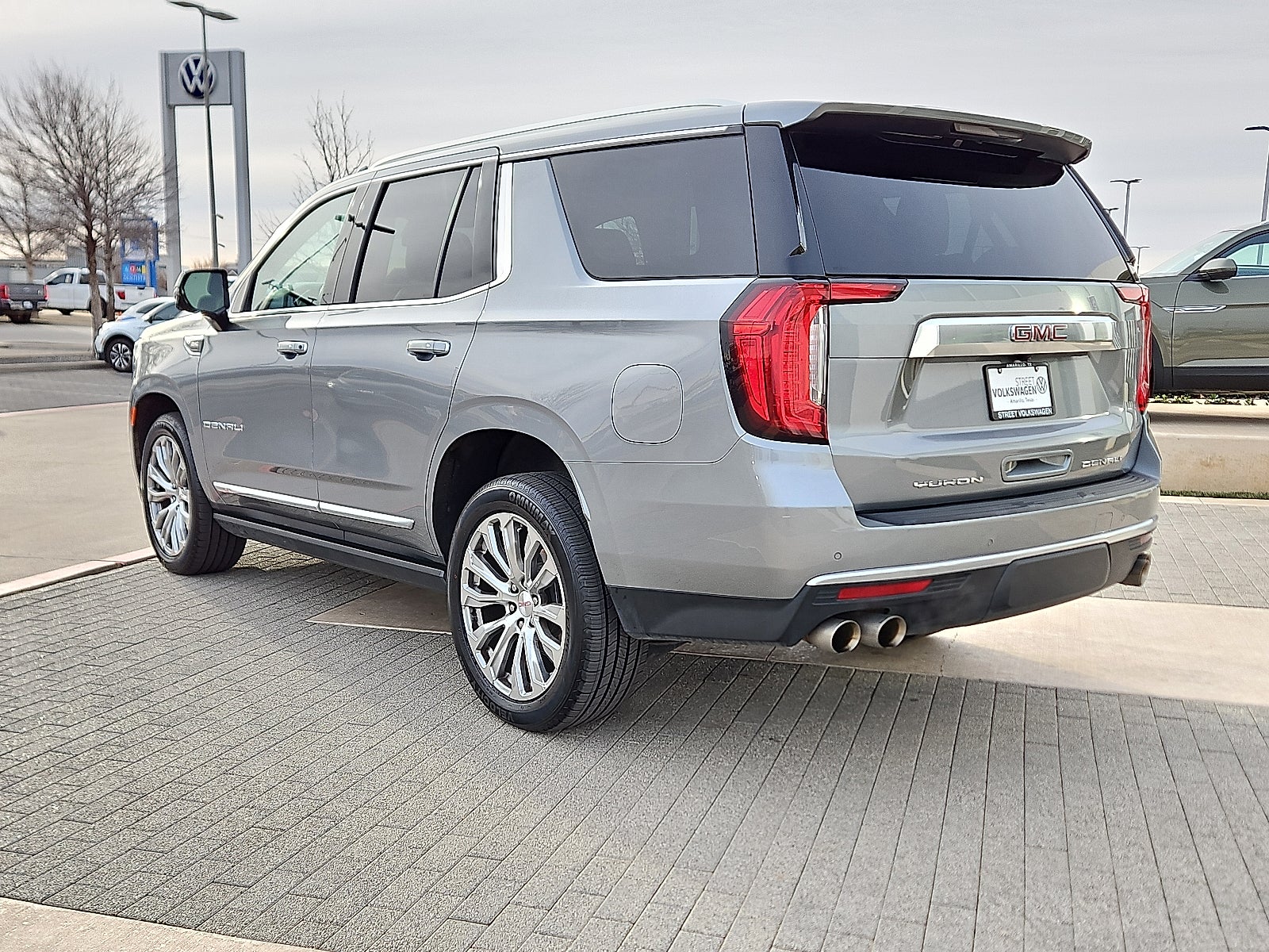 2023 GMC Yukon Denali