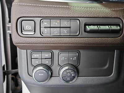 2023 GMC Yukon 4WD Denali