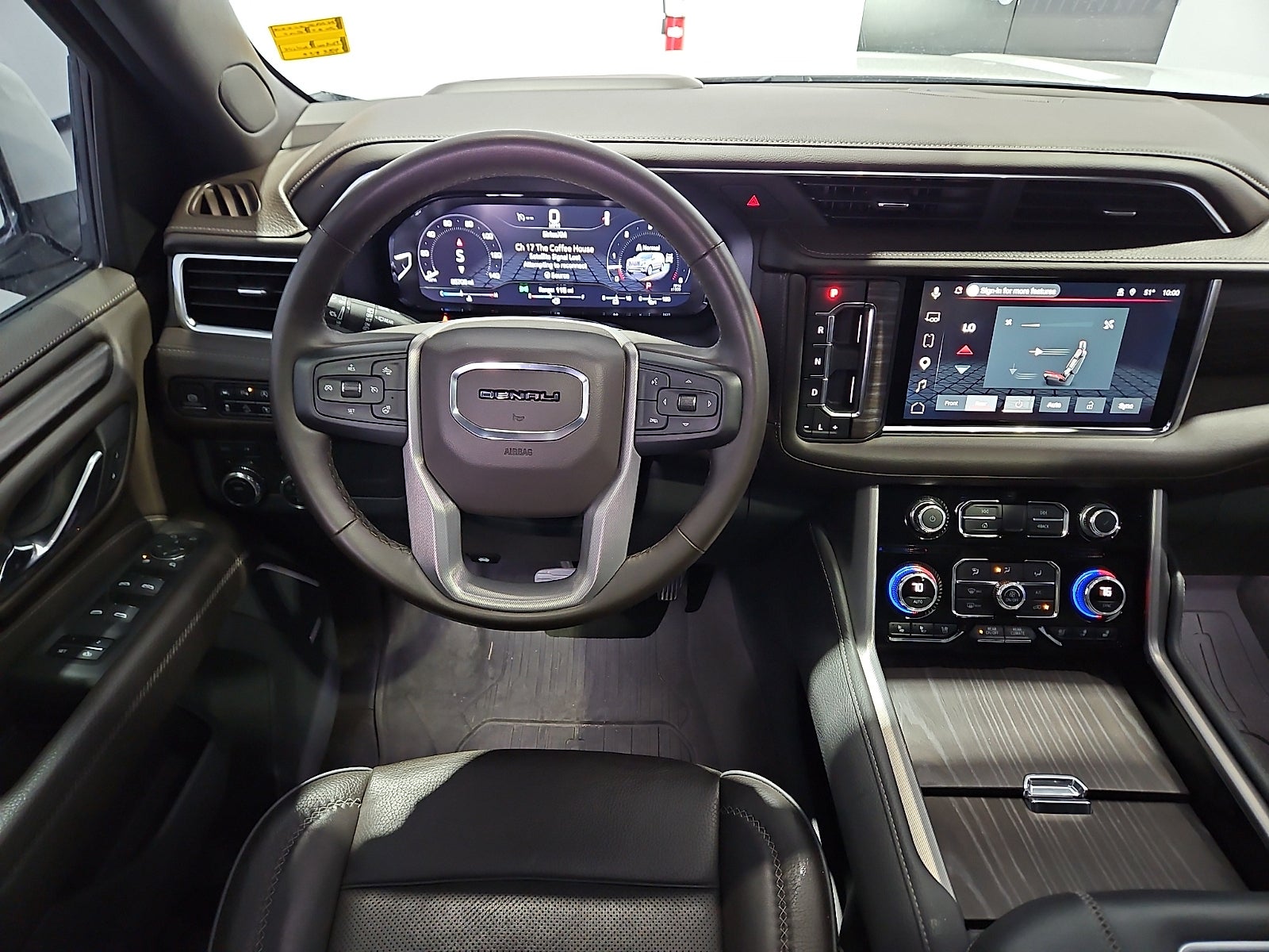 2023 GMC Yukon 4WD Denali