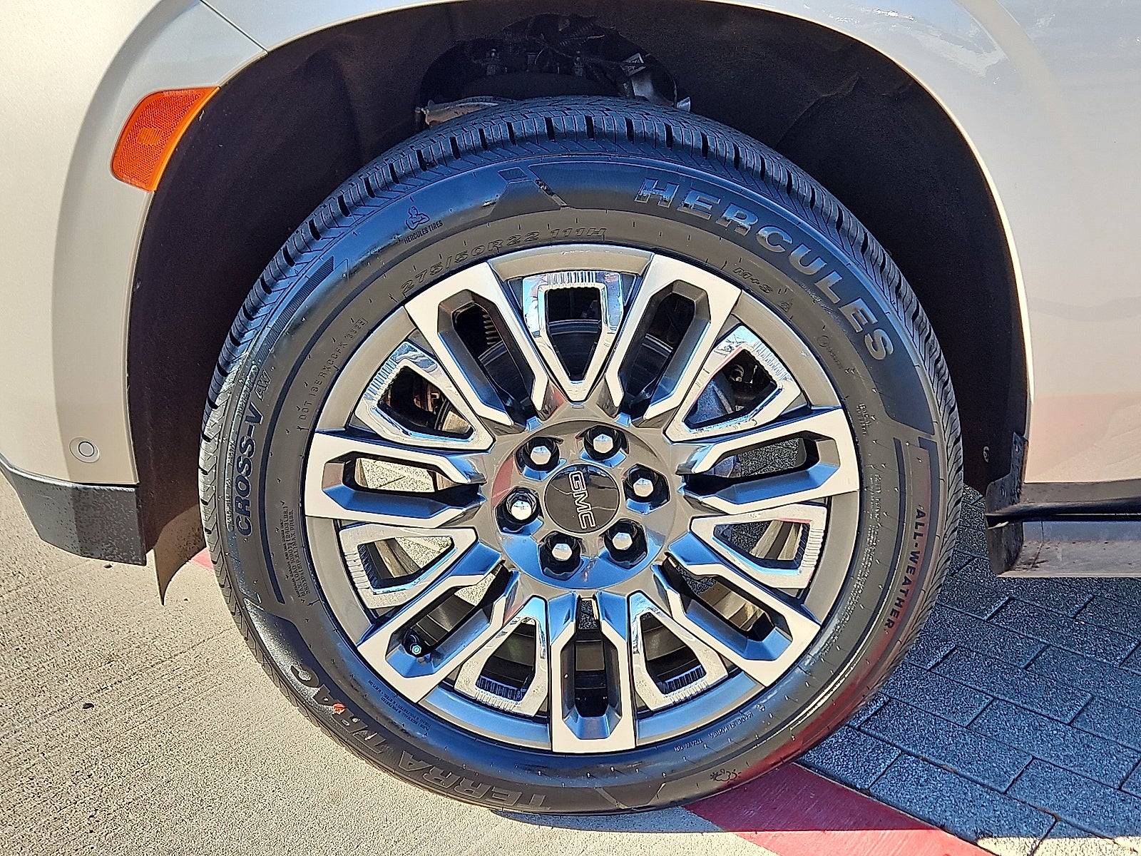 2024 GMC Yukon Denali Ultimate