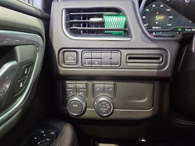 2024 GMC Yukon XL 4WD SLT