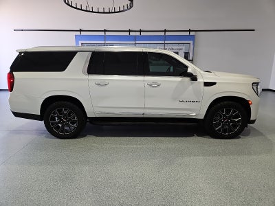 2024 GMC Yukon XL 4WD SLT