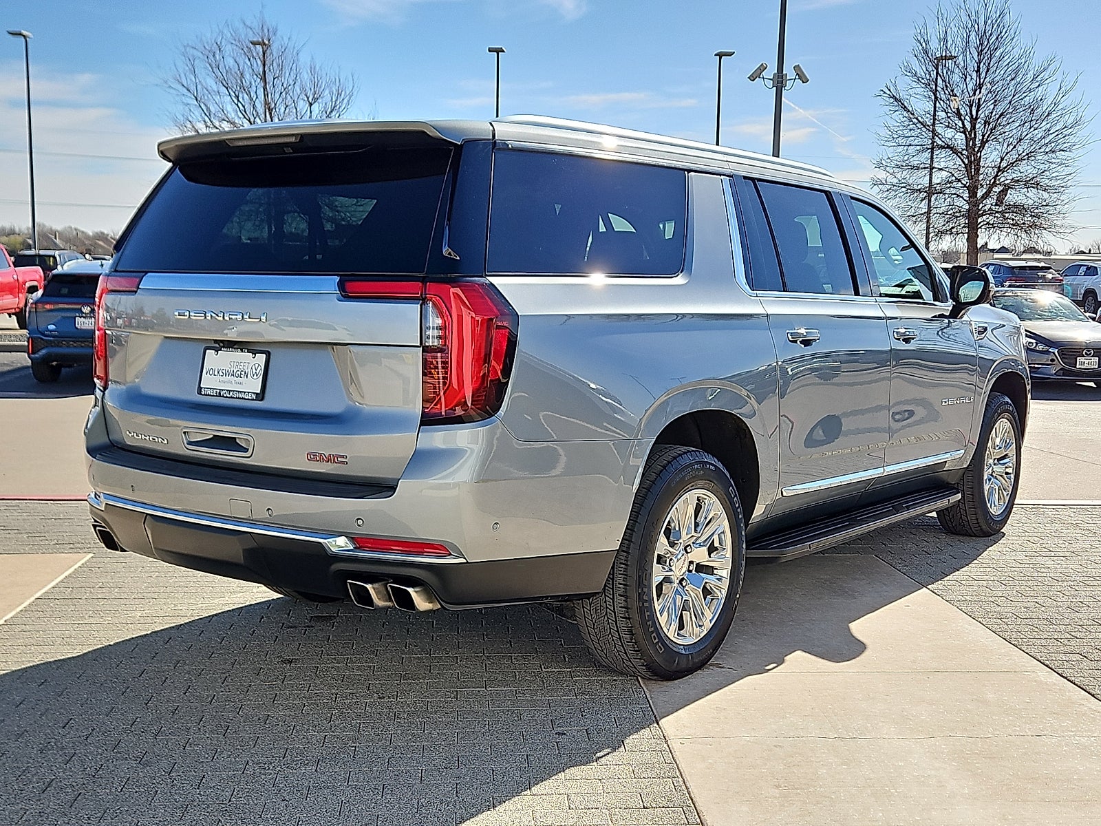 2025 GMC Yukon XL Denali
