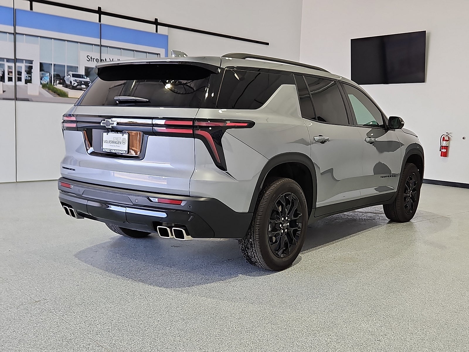 2025 Chevrolet Traverse FWD LT