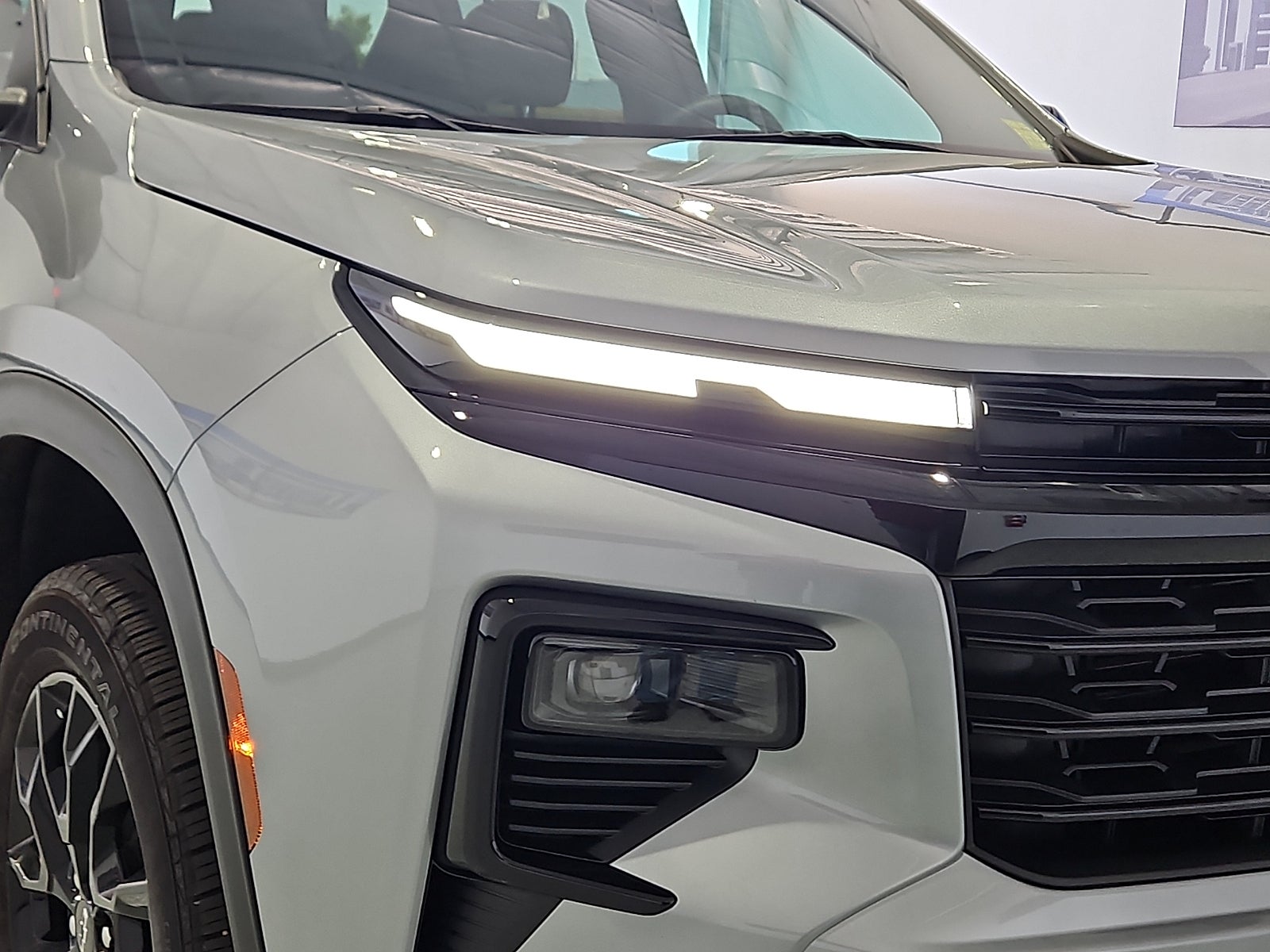 2025 Chevrolet Traverse FWD LT