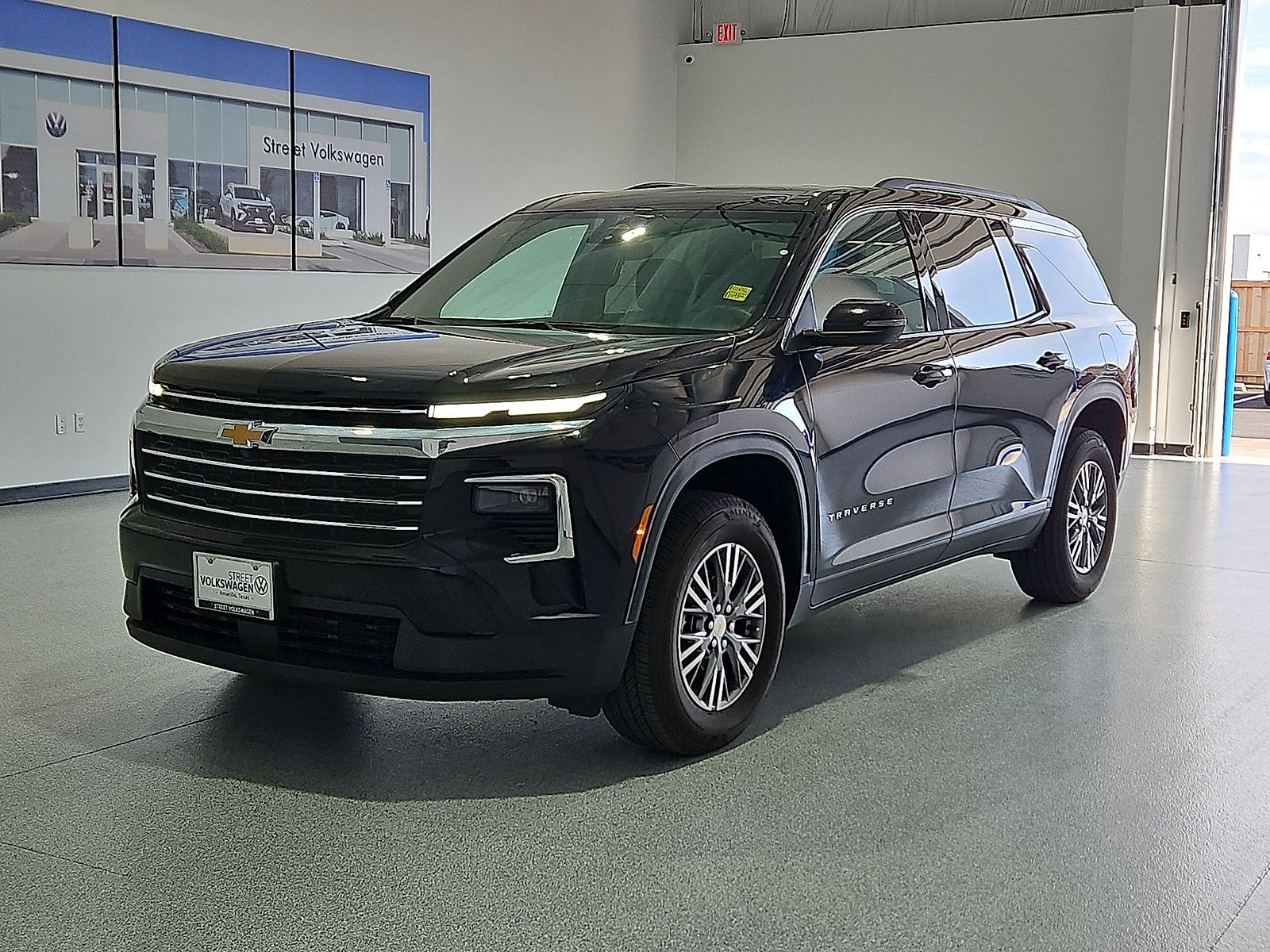 2025 Chevrolet Traverse FWD LT