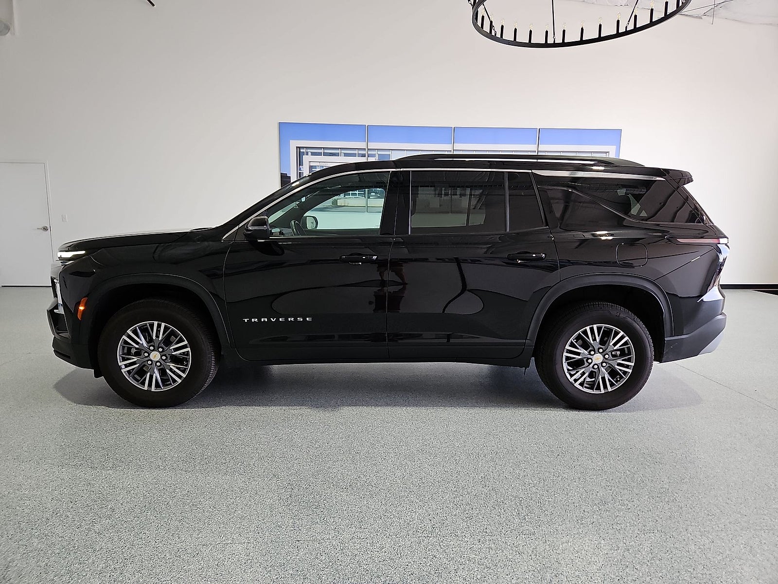 2025 Chevrolet Traverse FWD LT