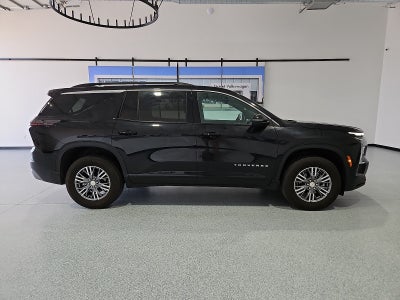 2025 Chevrolet Traverse FWD LT