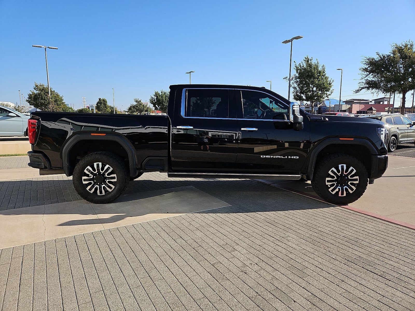 2024 GMC Sierra 2500HD 4WD Crew Cab Standard Bed Denali Ultimate