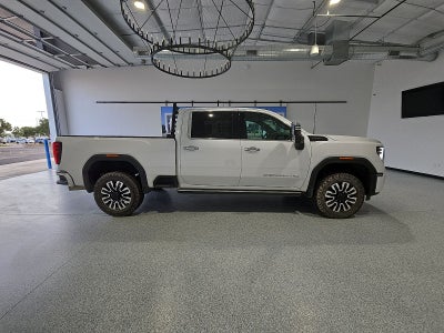 2024 GMC Sierra 2500HD 4WD Crew Cab Standard Bed Denali Ultimate
