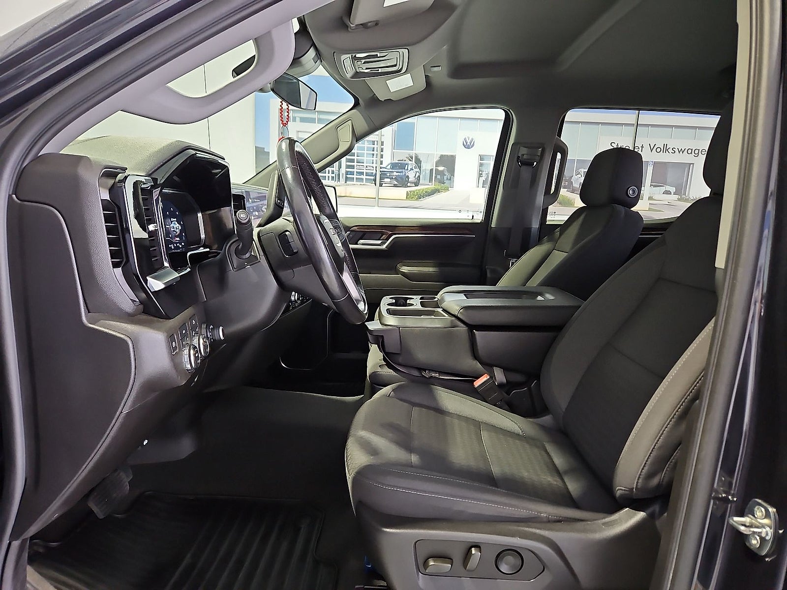 2022 GMC Sierra 1500 4WD Crew Cab Short Box Elevation