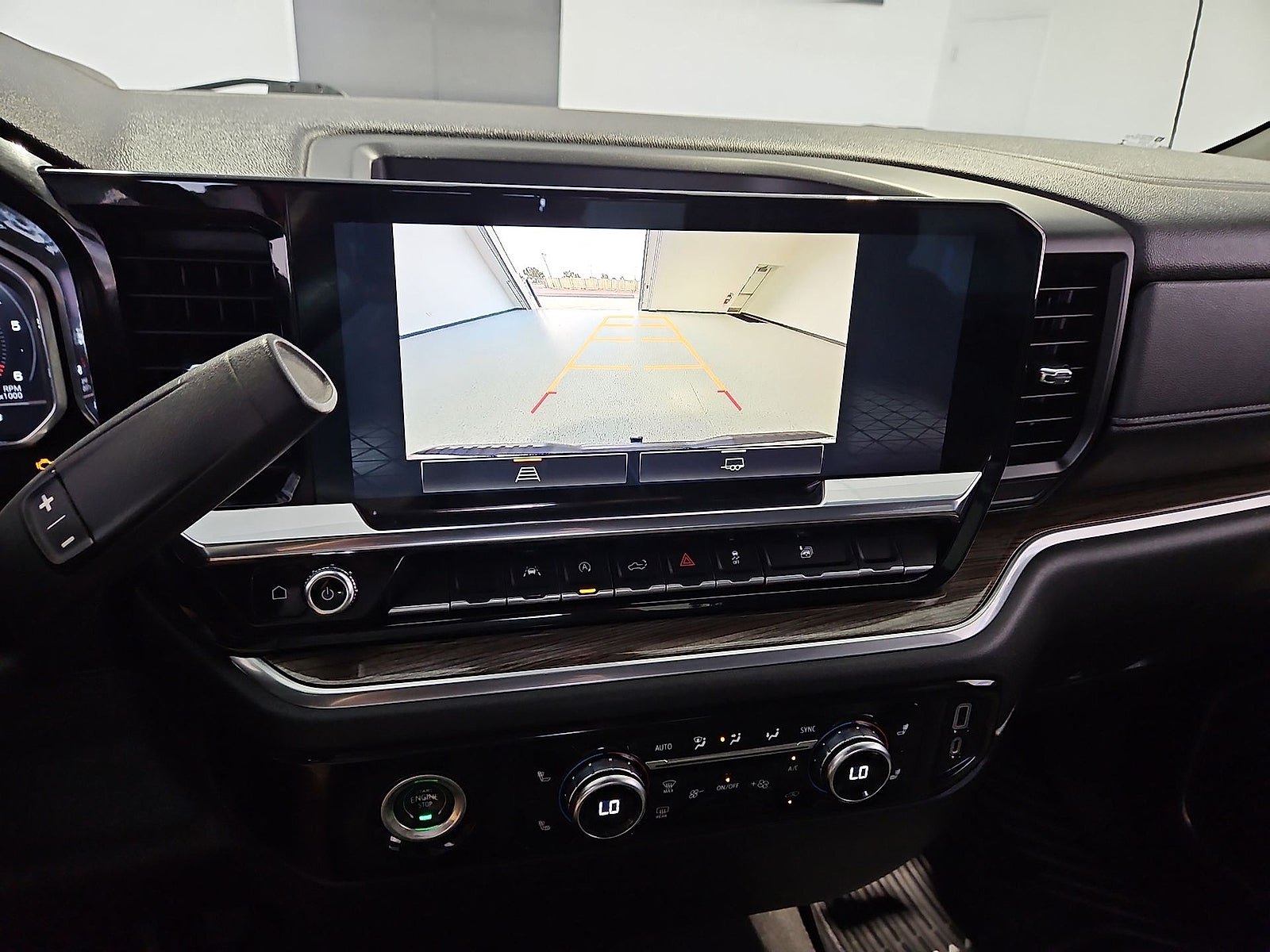 2022 GMC Sierra 1500 4WD Crew Cab Short Box Elevation