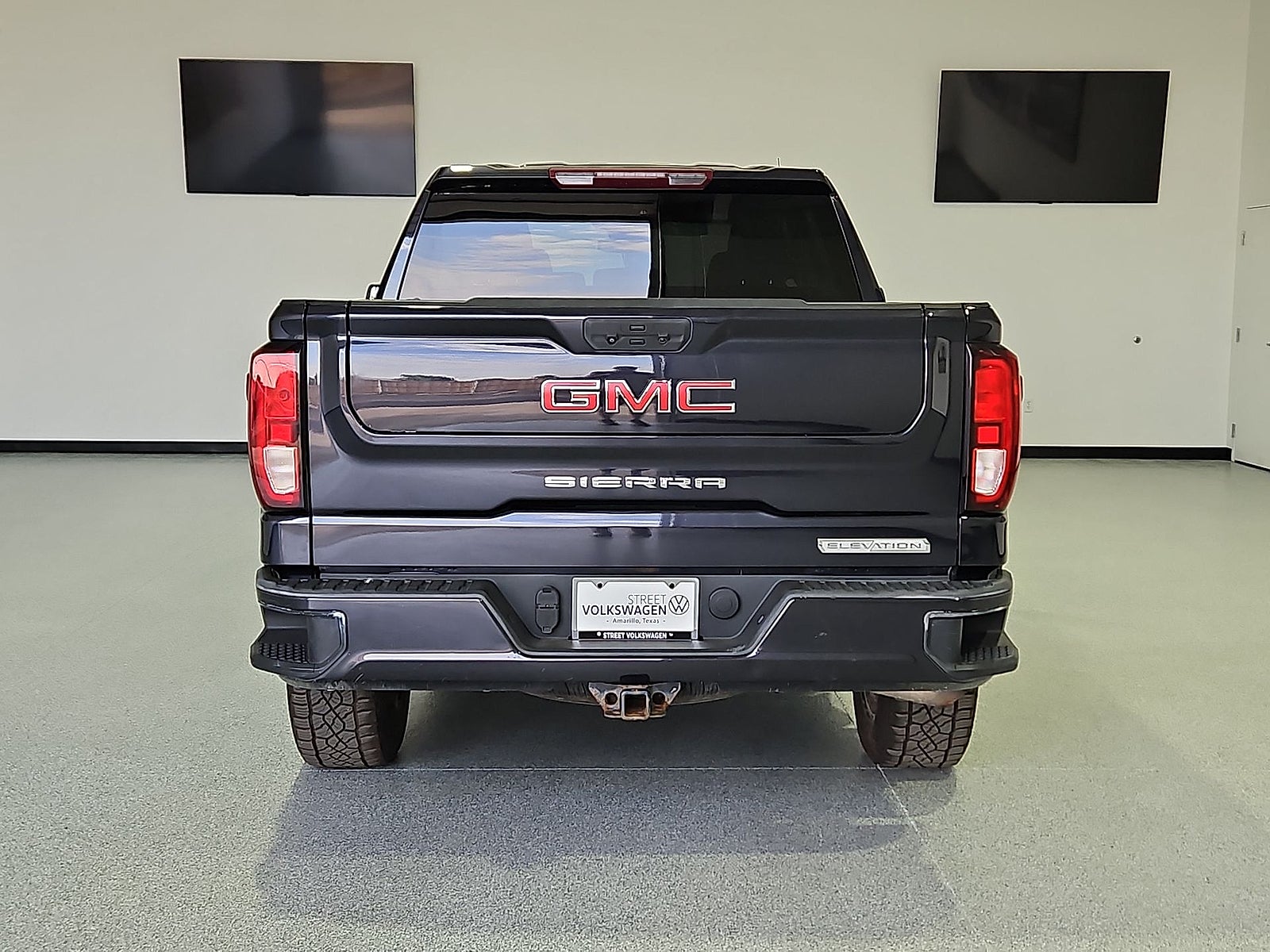 2022 GMC Sierra 1500 4WD Crew Cab Short Box Elevation