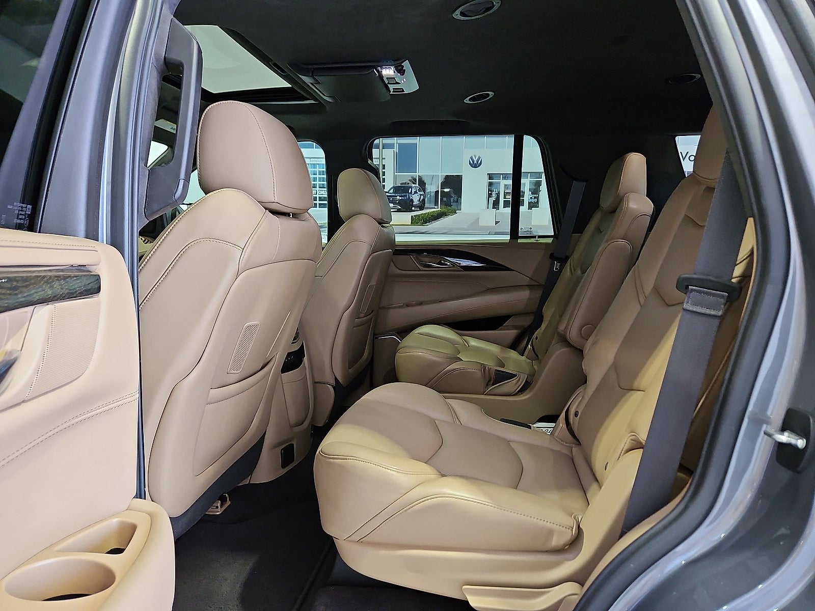 2020 Cadillac Escalade 4WD Platinum