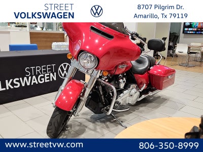 2023 HARLEY DAVIDSON STREET GLIDE Base